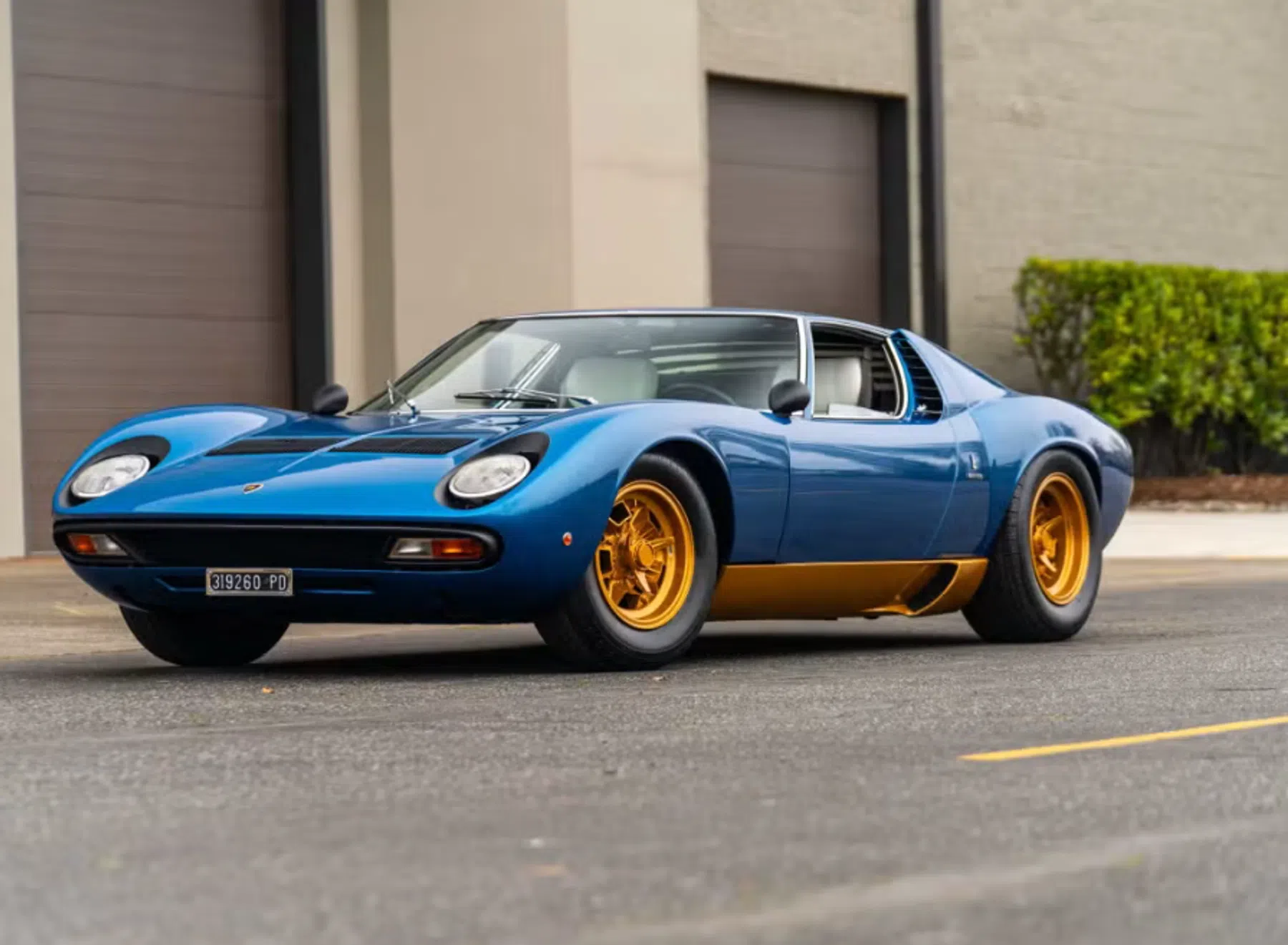 Lambo Miura